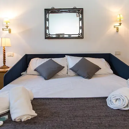 Scala By In Διαμέρισμα