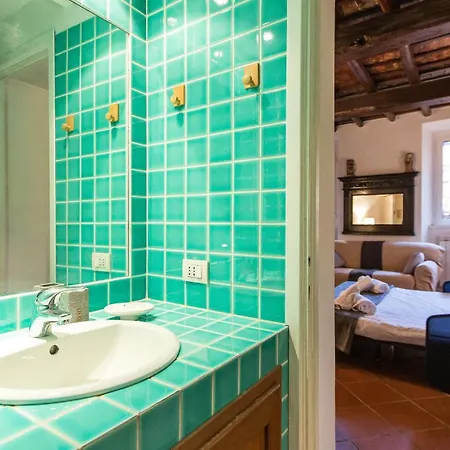 Scala By In * Ρώμη